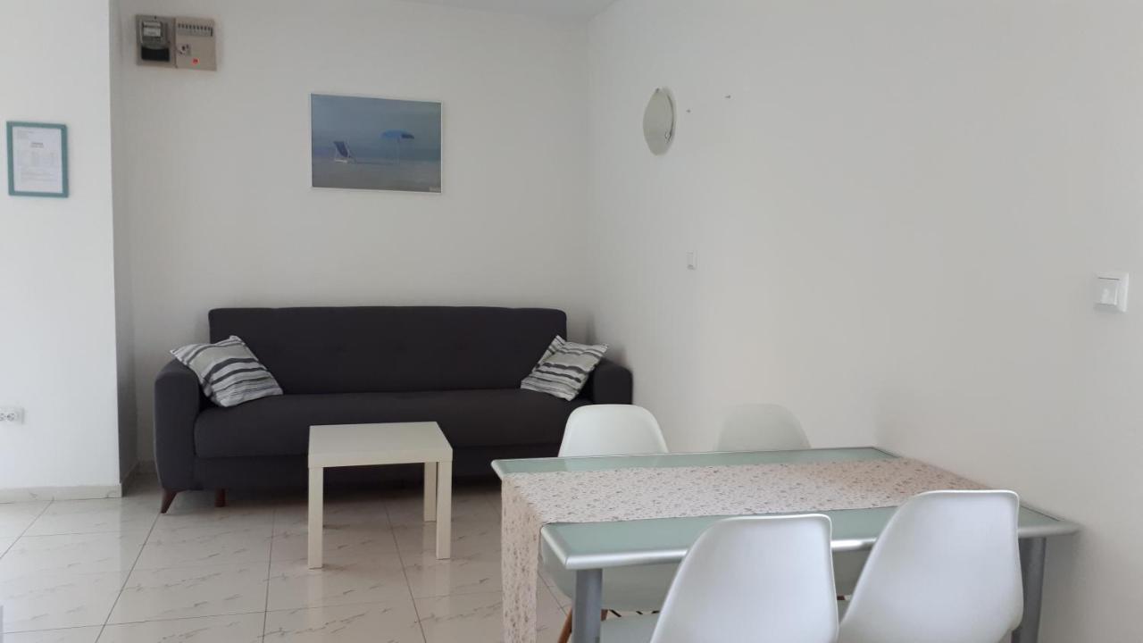 Apartment Pejnovic Malinska Kültér fotó